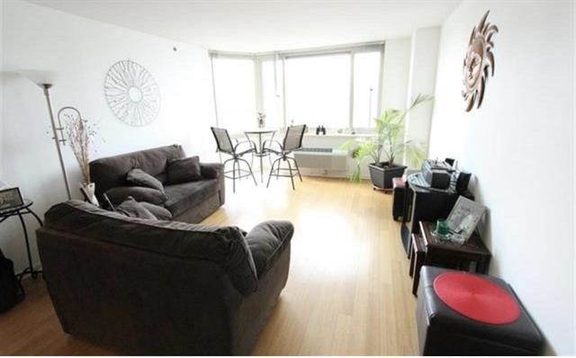 20 2ND ST Unit: 1105