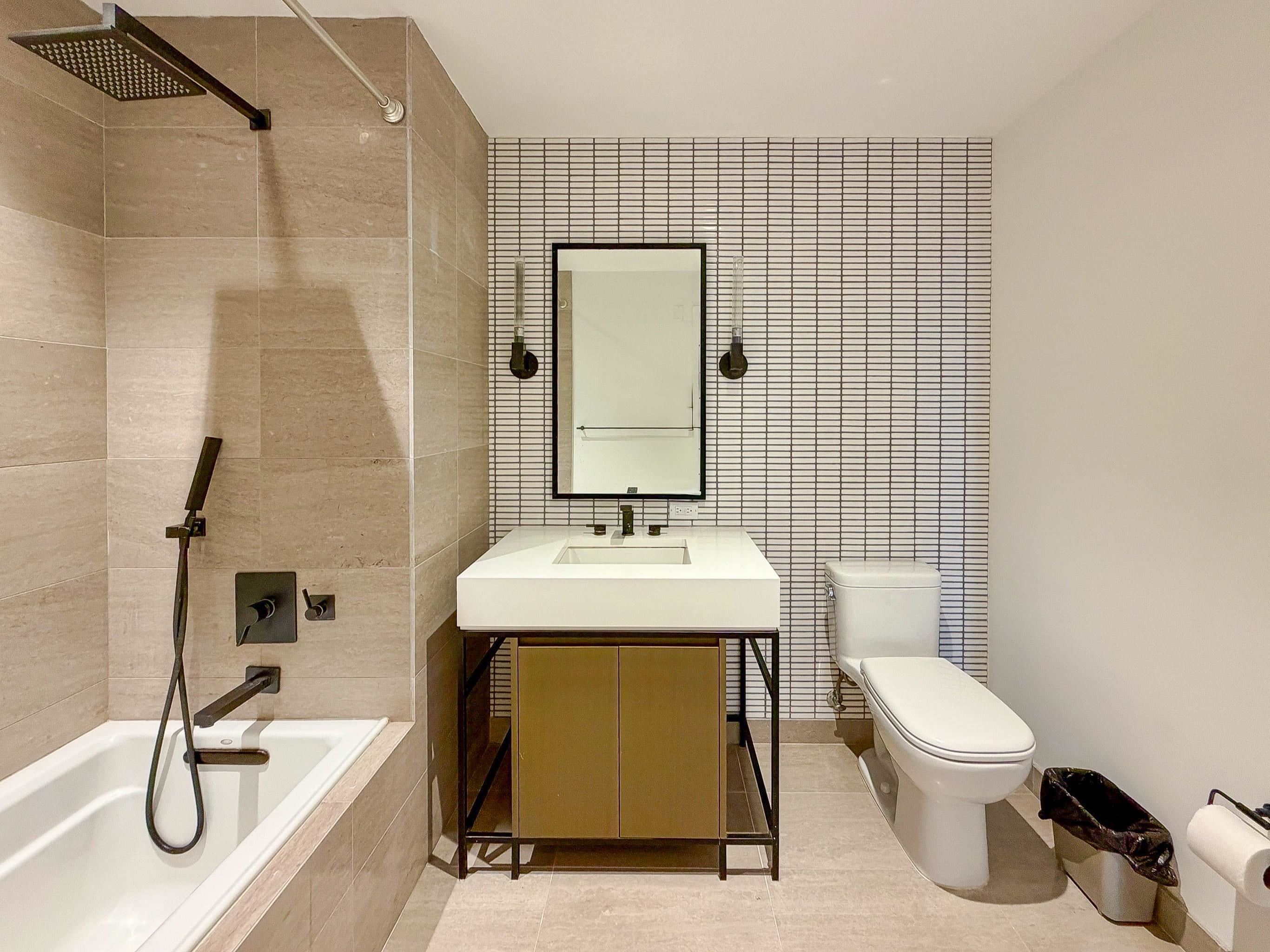 2 SHORE LANE Unit: 408