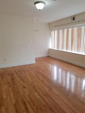 510 25TH ST Unit: 207