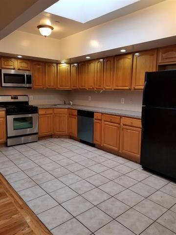 510 25TH ST Unit: 207