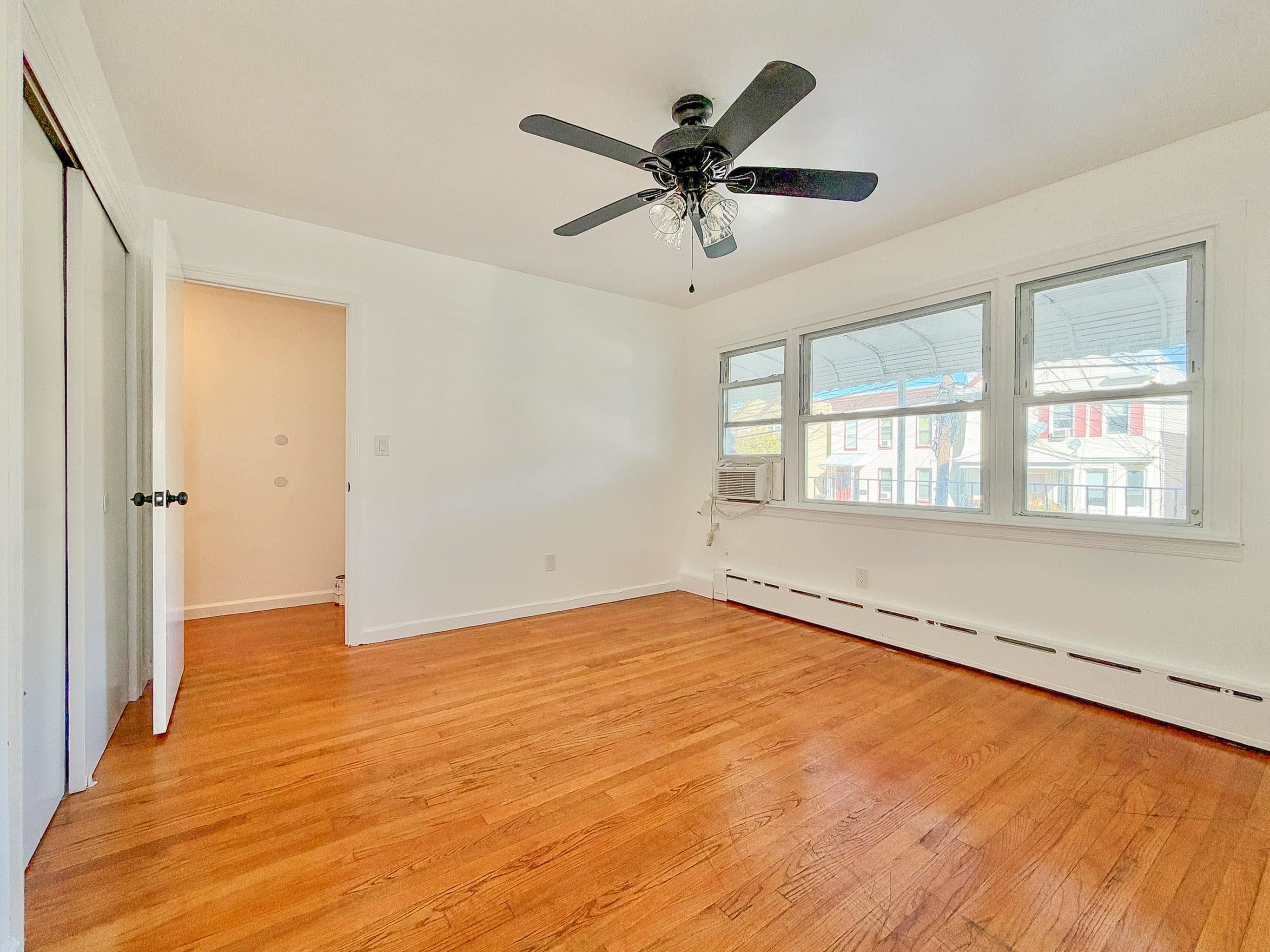 113 THORNE ST Unit: 1