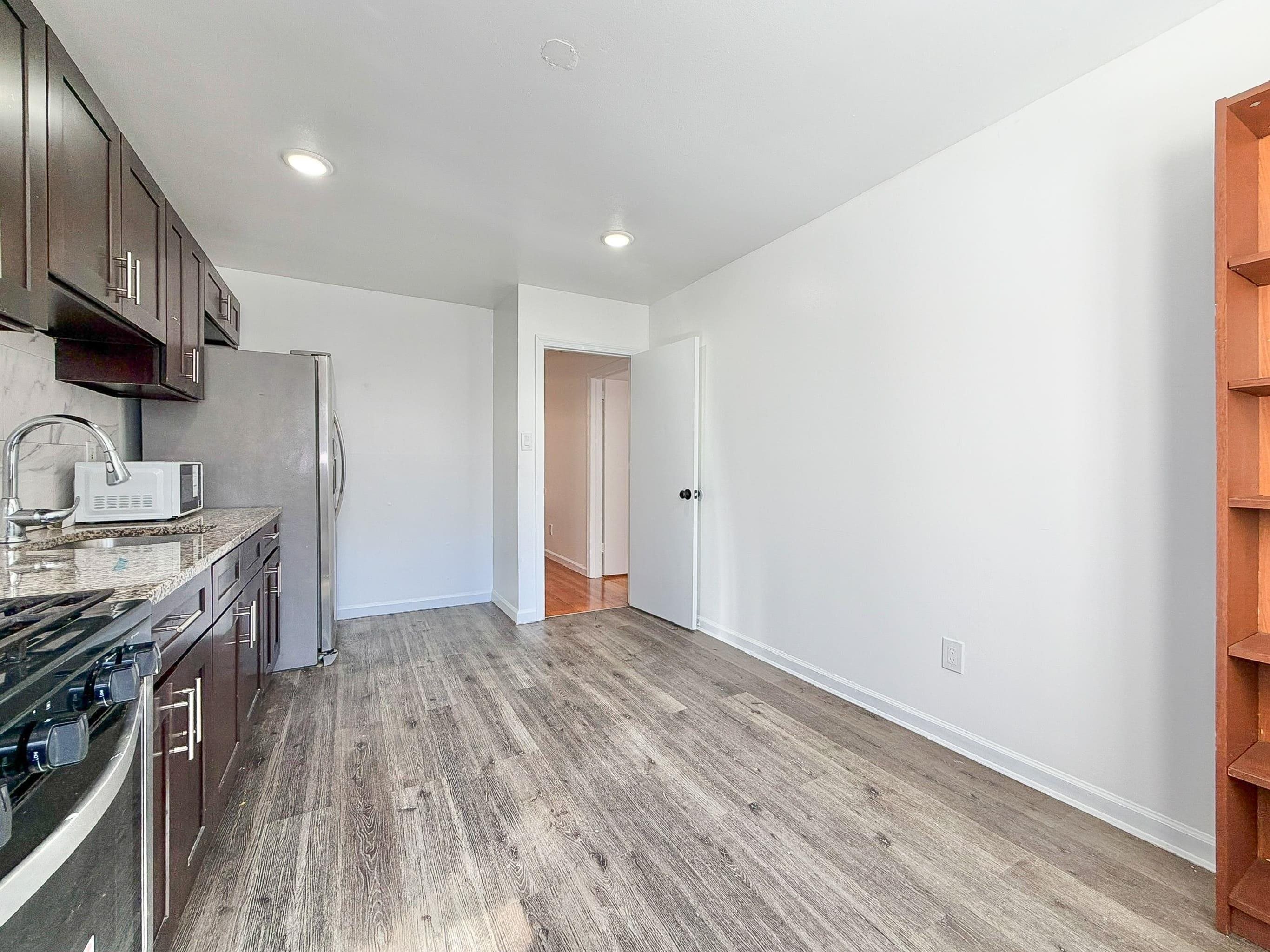 113 THORNE ST Unit: 1