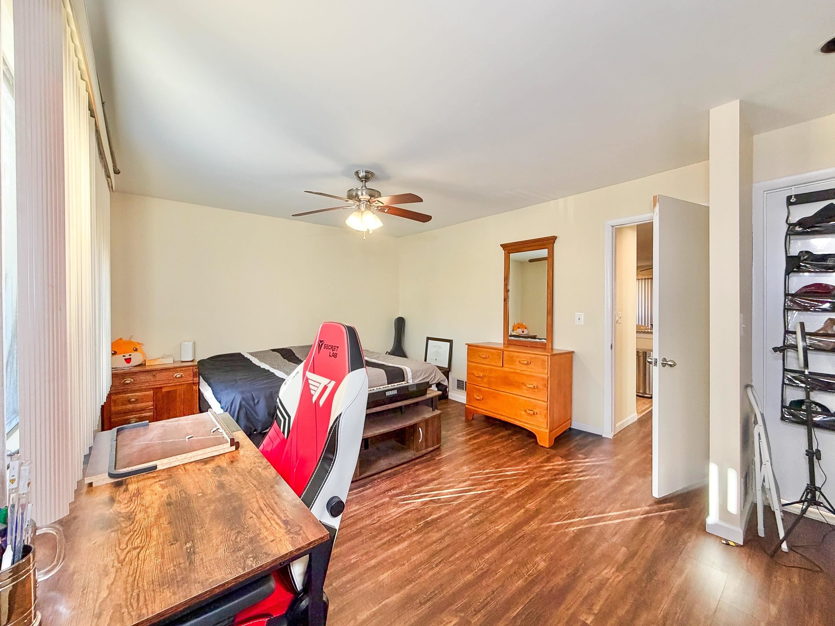 403 RIVER RENAISSANCE