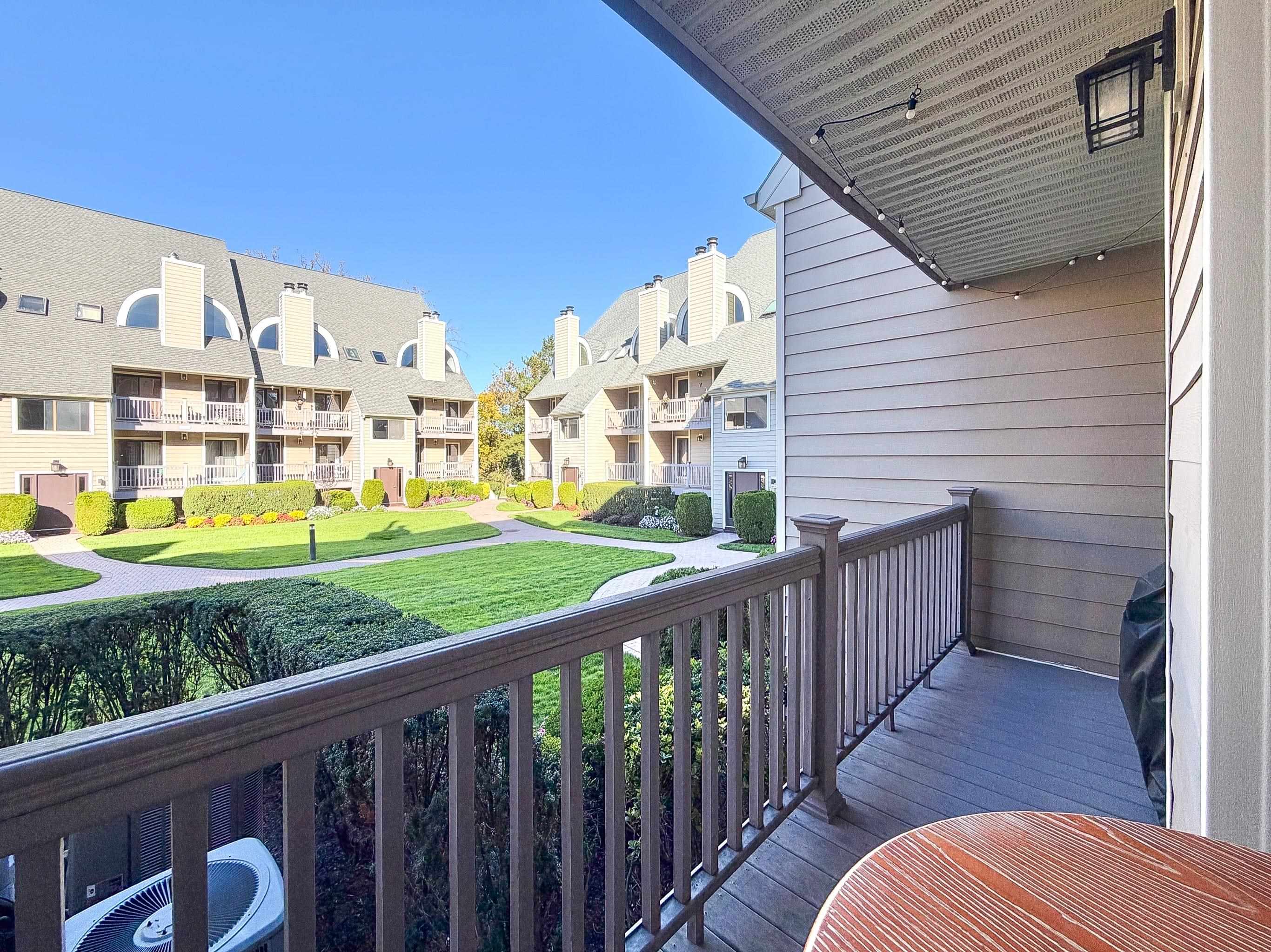 403 RIVER RENAISSANCE