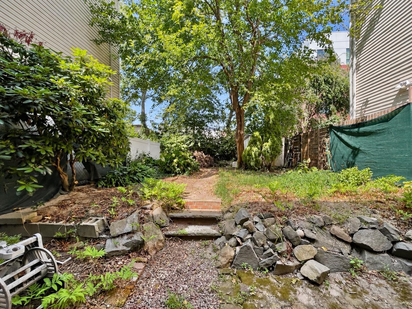 251 OGDEN AVE Unit: B