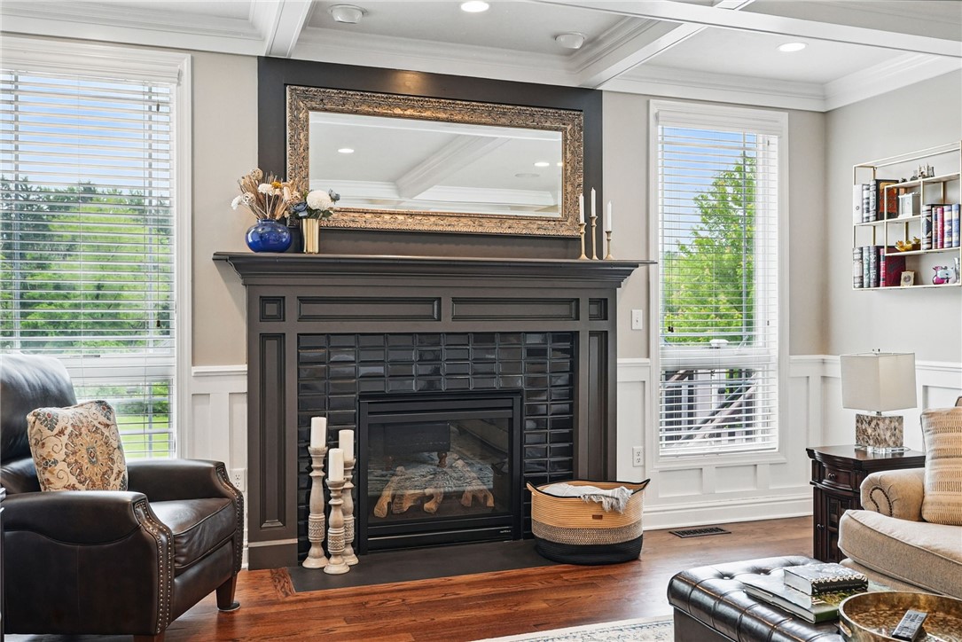 1603 Briarwood Dr