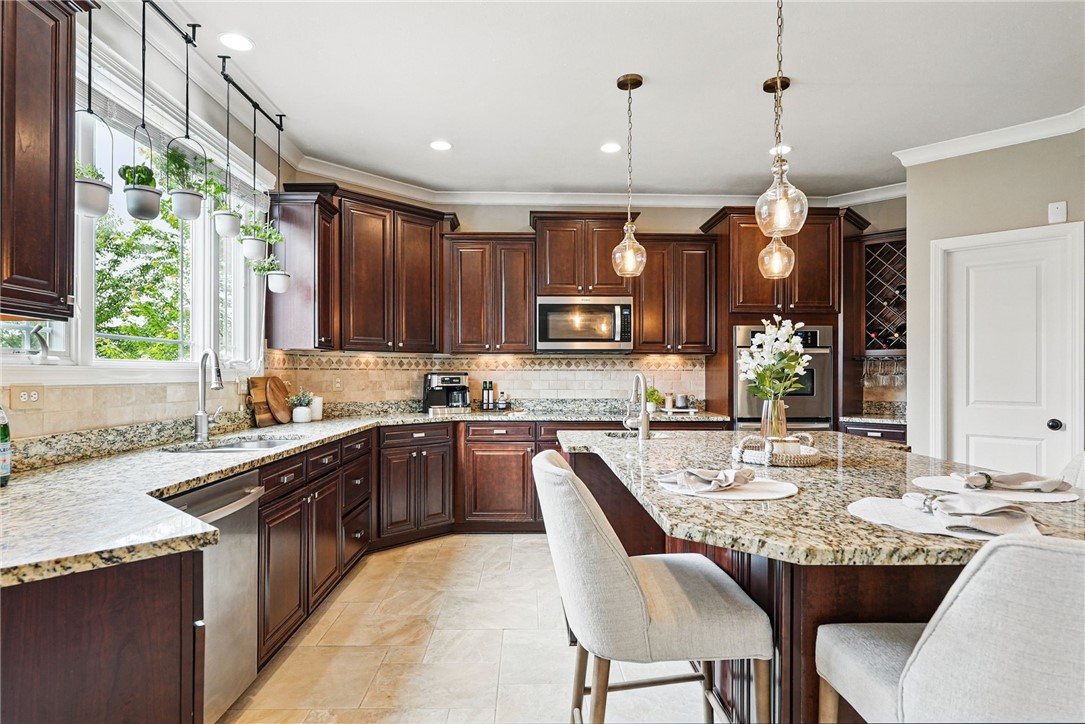 1603 Briarwood Dr