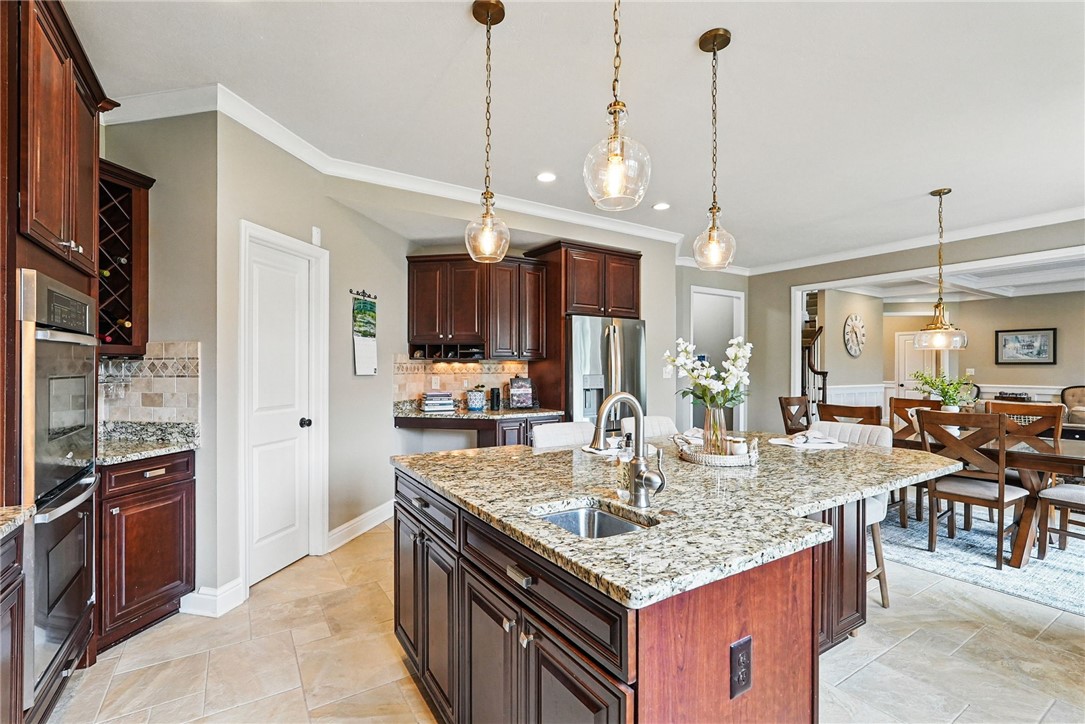 1603 Briarwood Dr