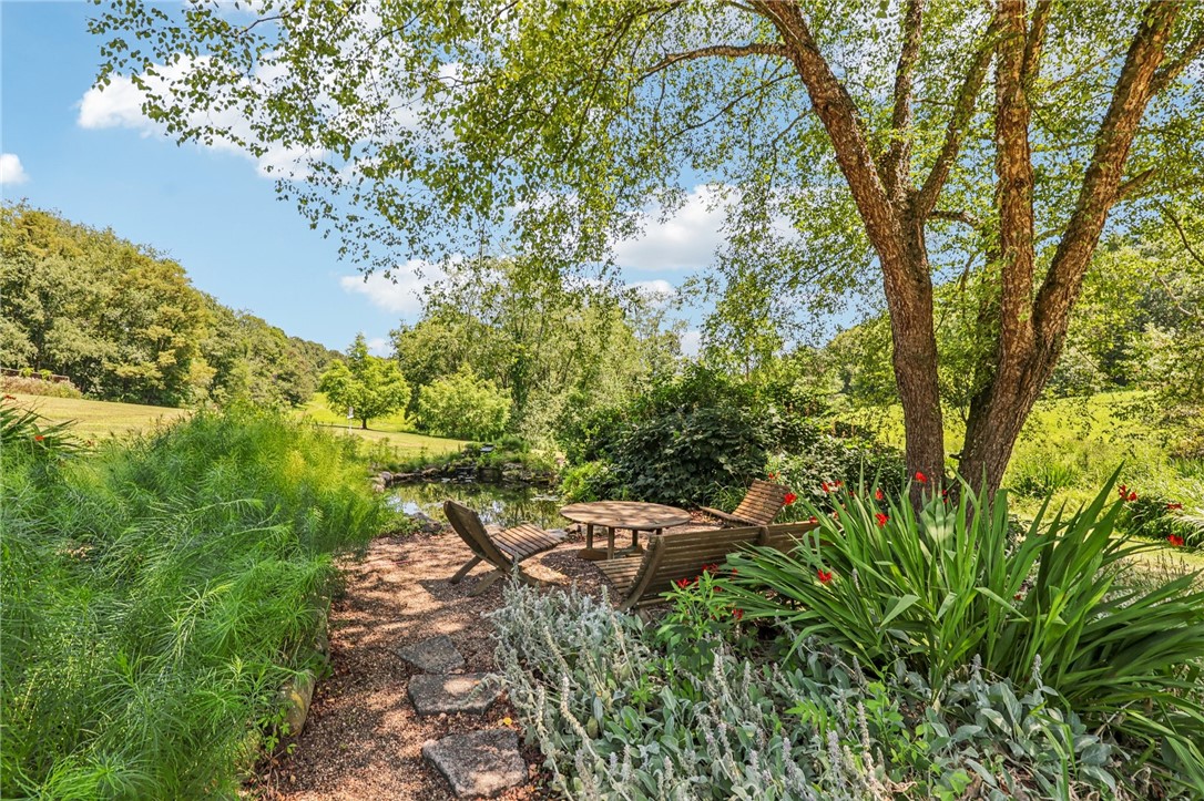 8110 Ridge Road