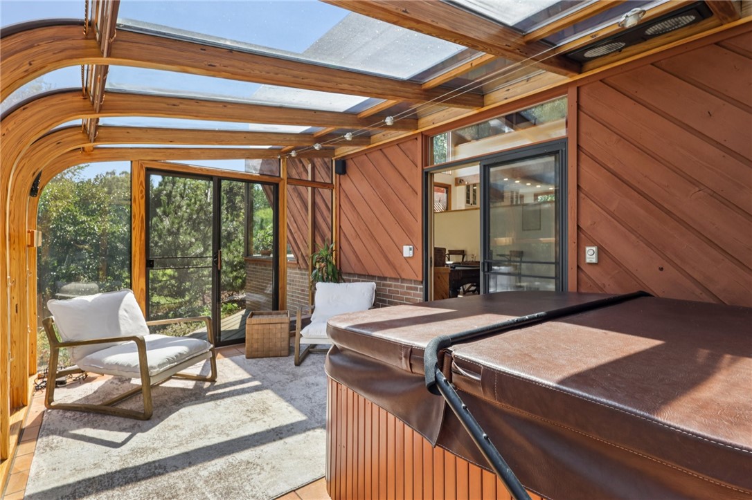 8110 Ridge Road