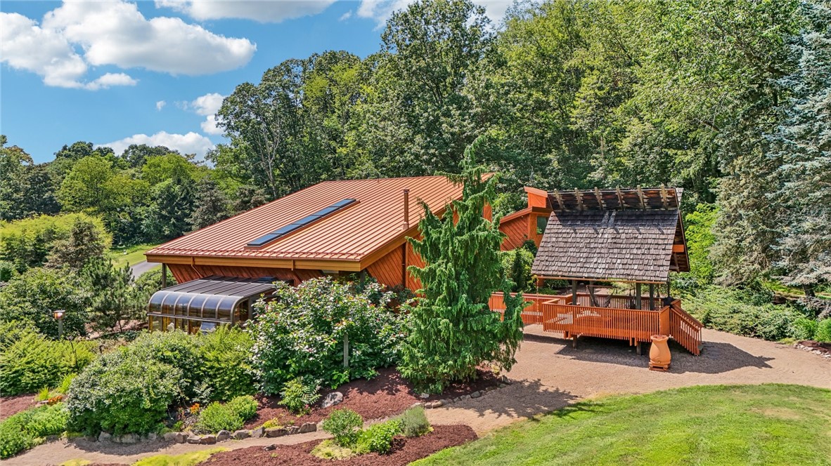 8110 Ridge Road