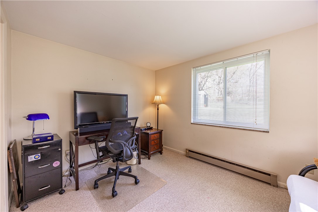 222 Glenview Dr