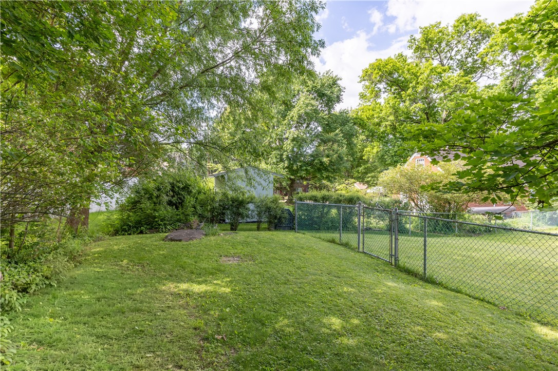 222 Glenview Dr