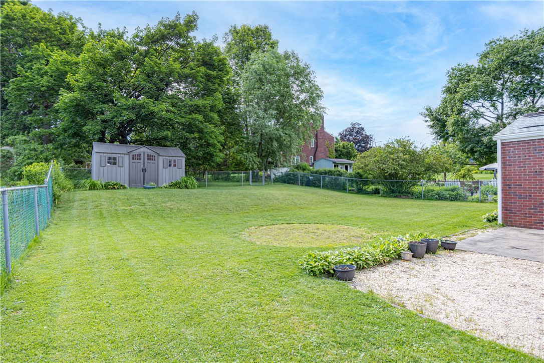 222 Glenview Dr