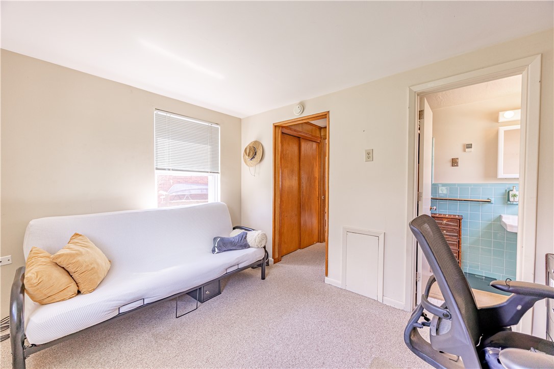 222 Glenview Dr
