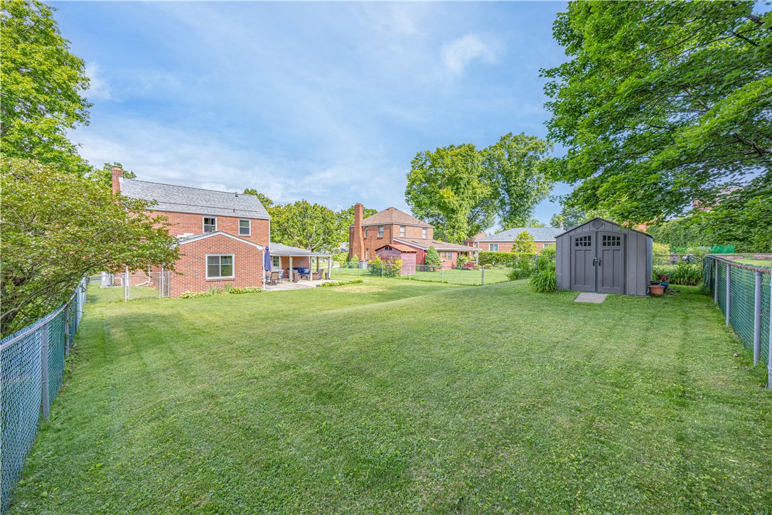 222 Glenview Dr