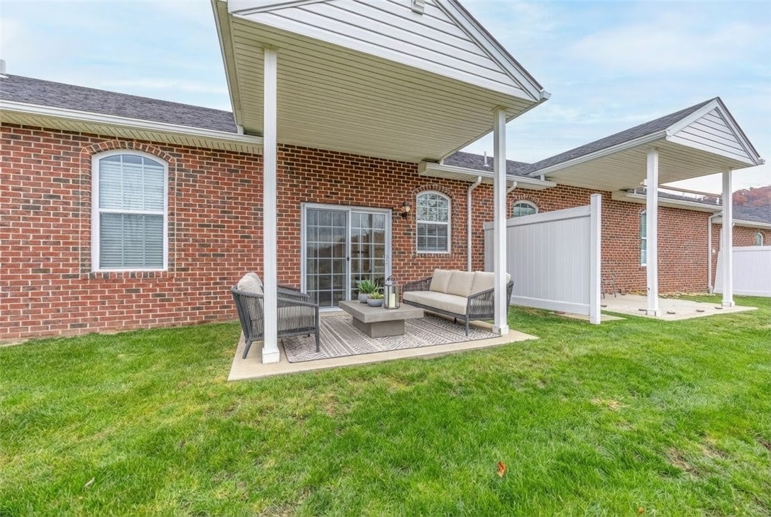 906 Valentina Ln 65