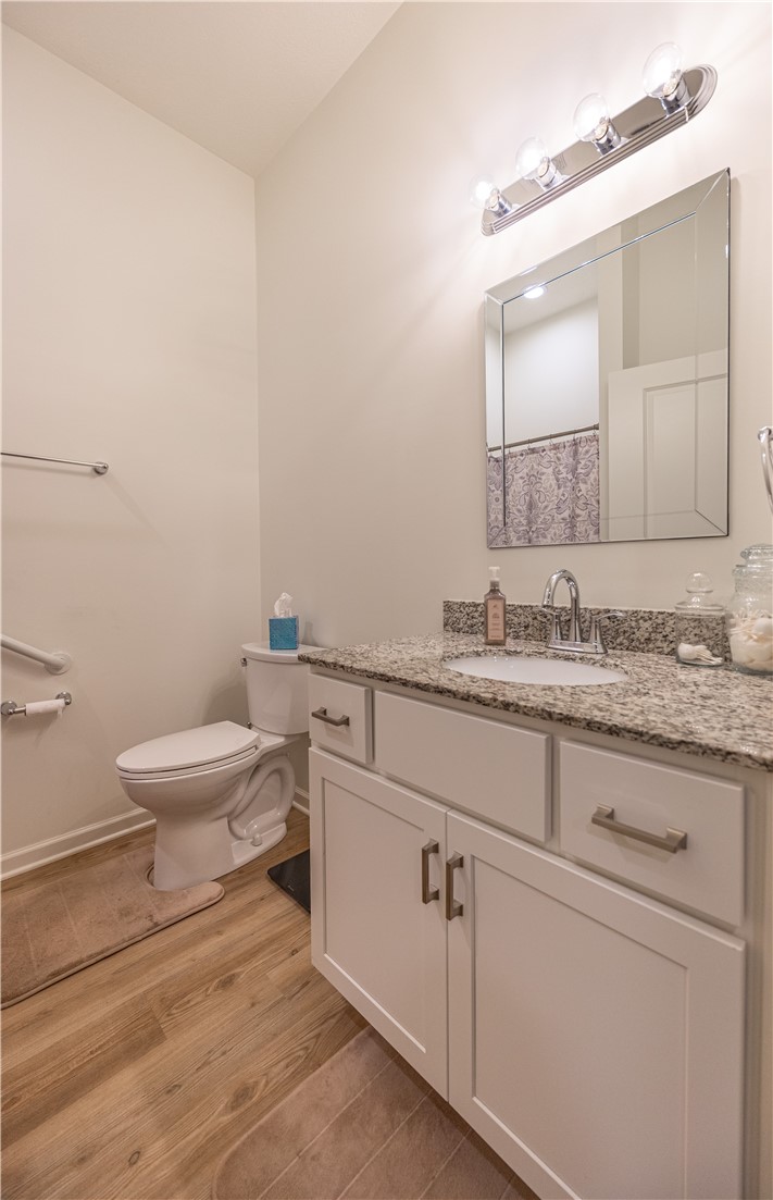 906 Valentina Ln 65