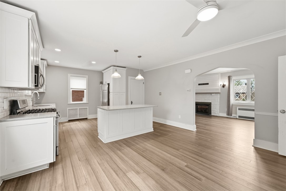 212 Morewood Rd