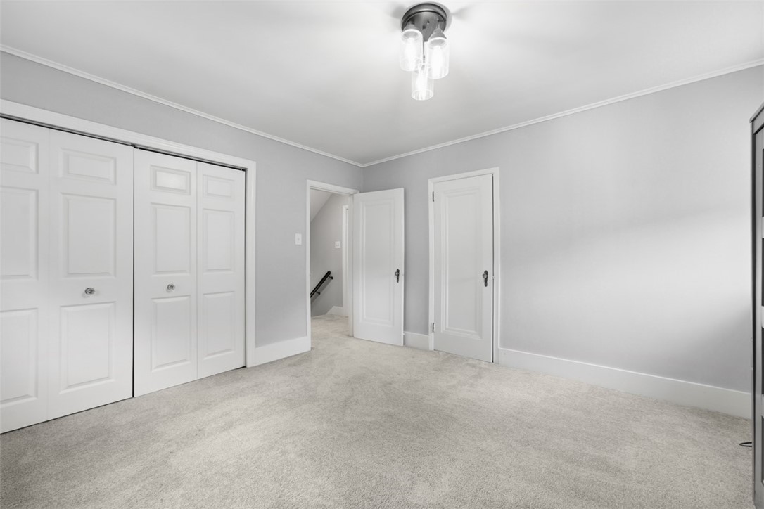 212 Morewood Rd