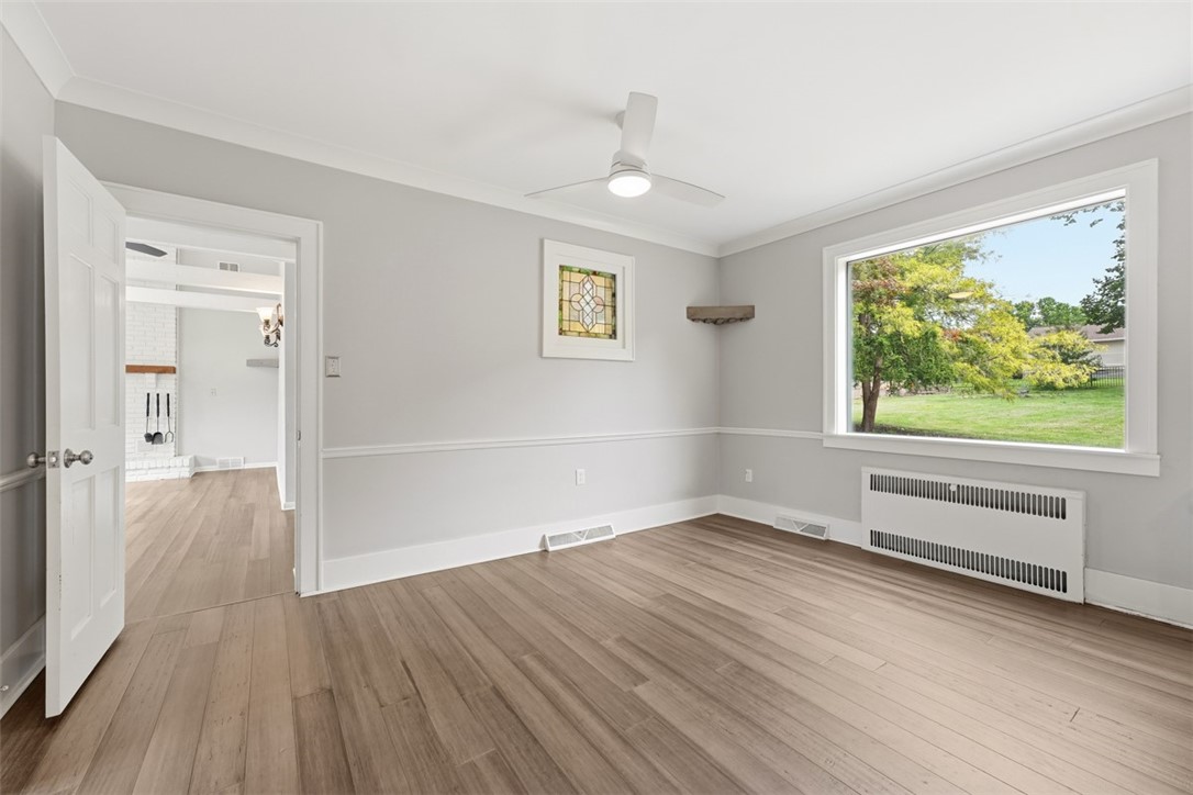 212 Morewood Rd