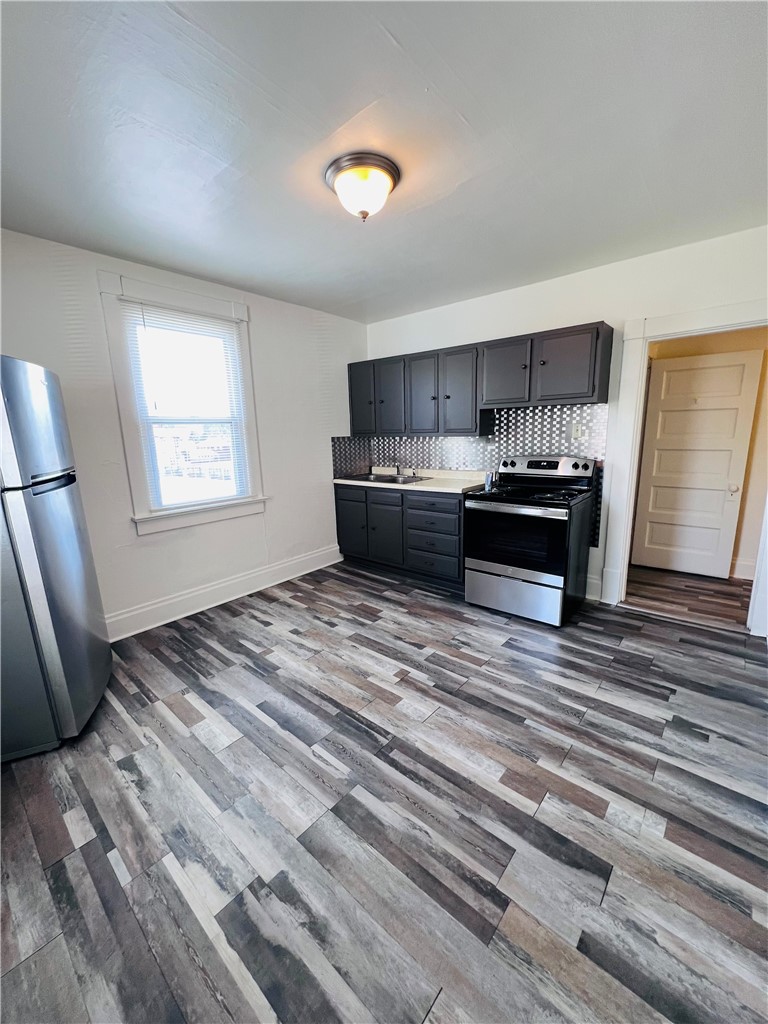 242-244 Center St