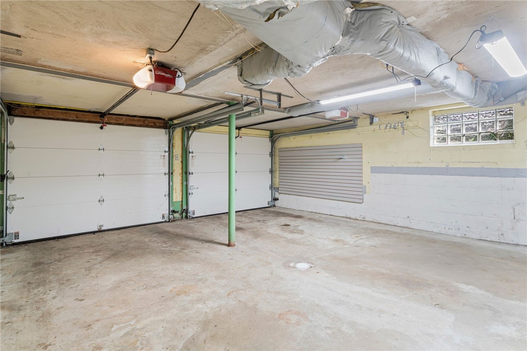 595 Kenilworth Dr