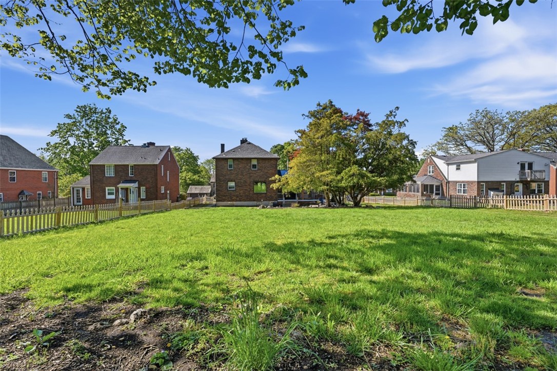 212 Morewood Road