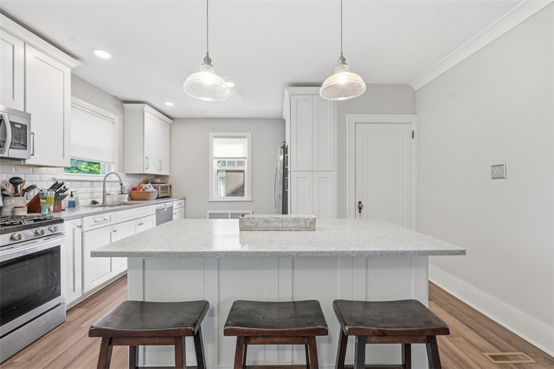 212 Morewood Road