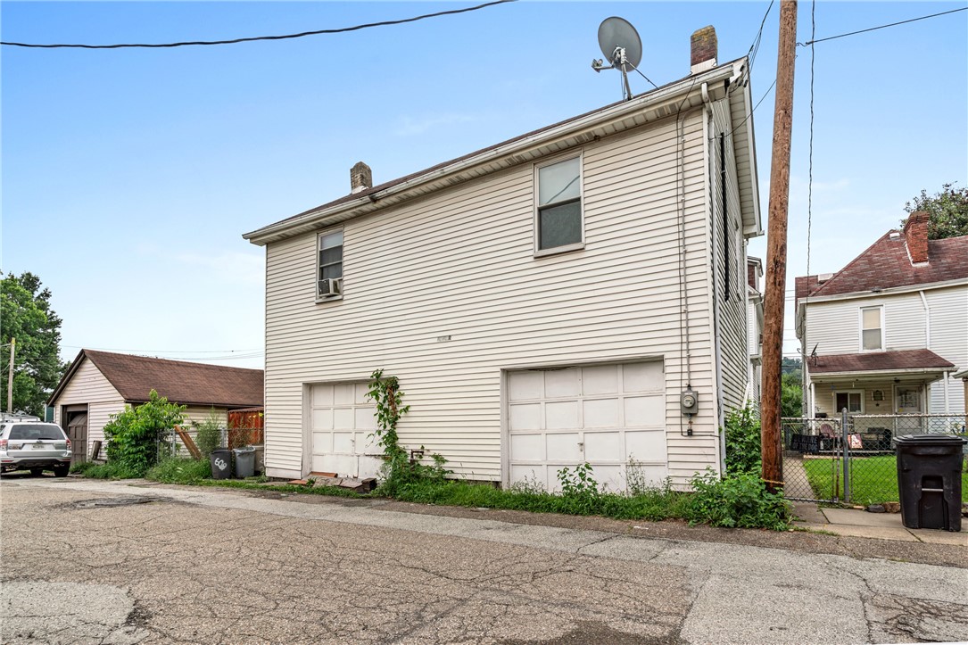 614 Constitution Blvd
