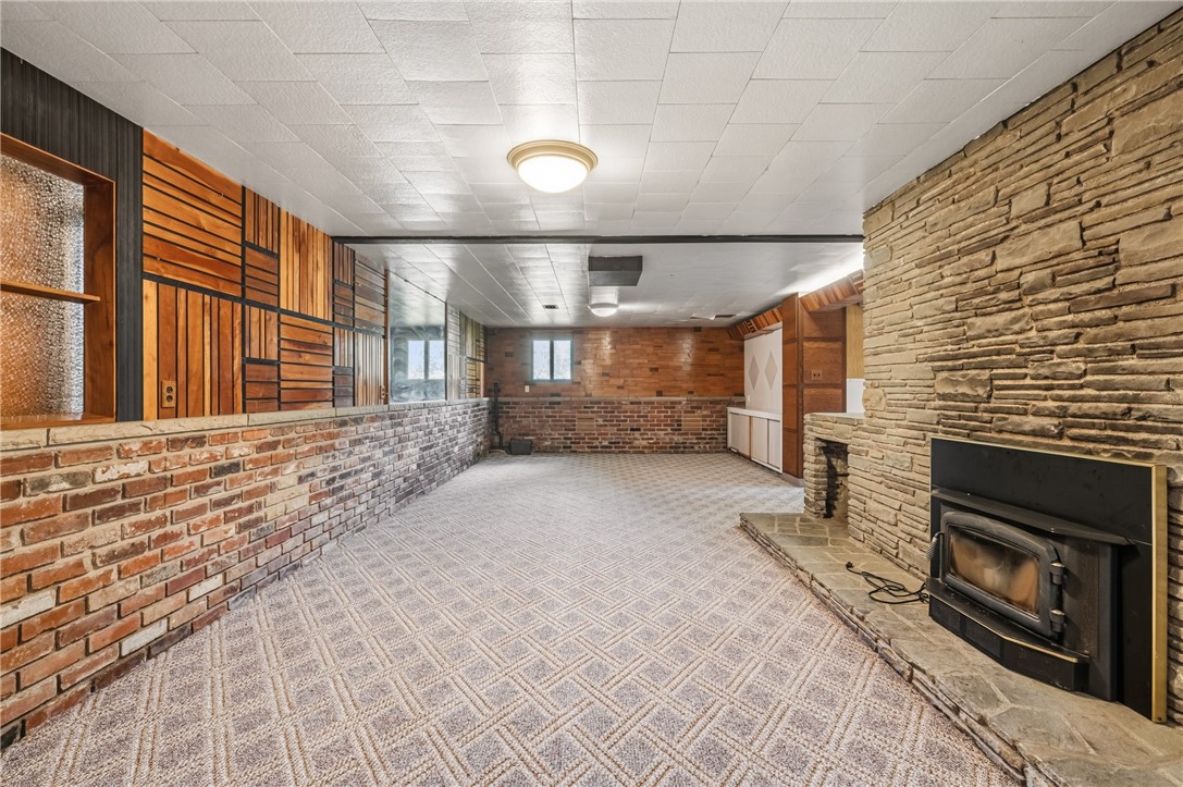 1318 Ridgewood Dr