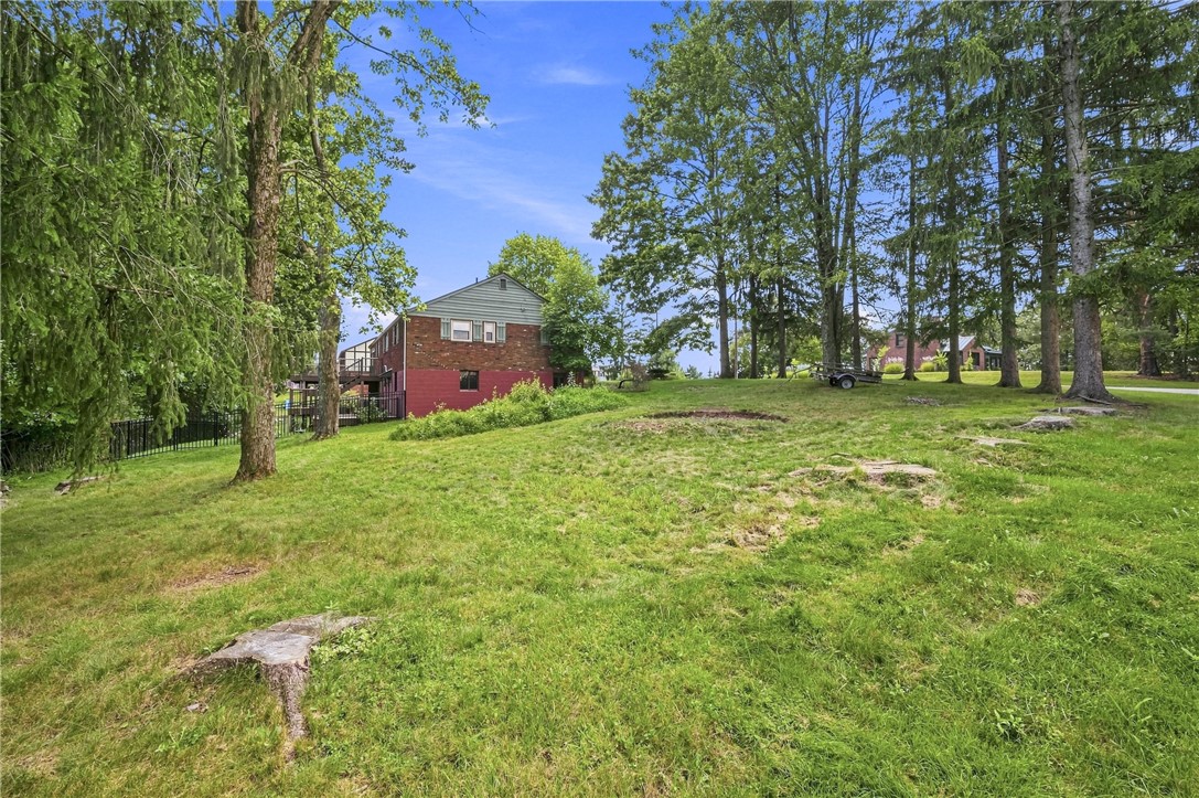 1318 Ridgewood Dr