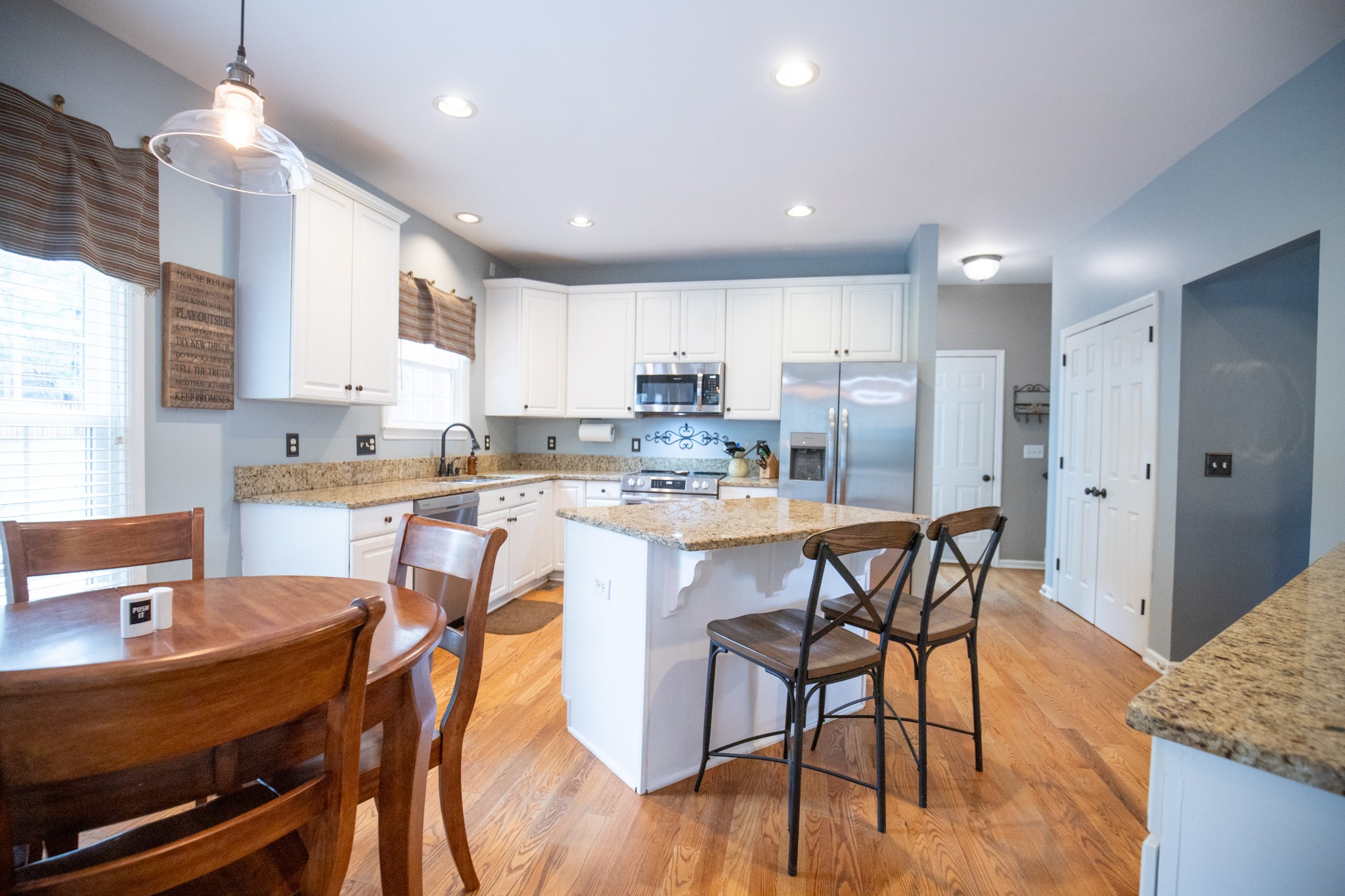 113 Chester Stevens Rd