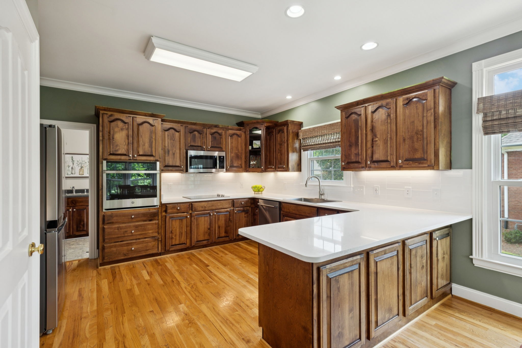 112 Merrimac Dr