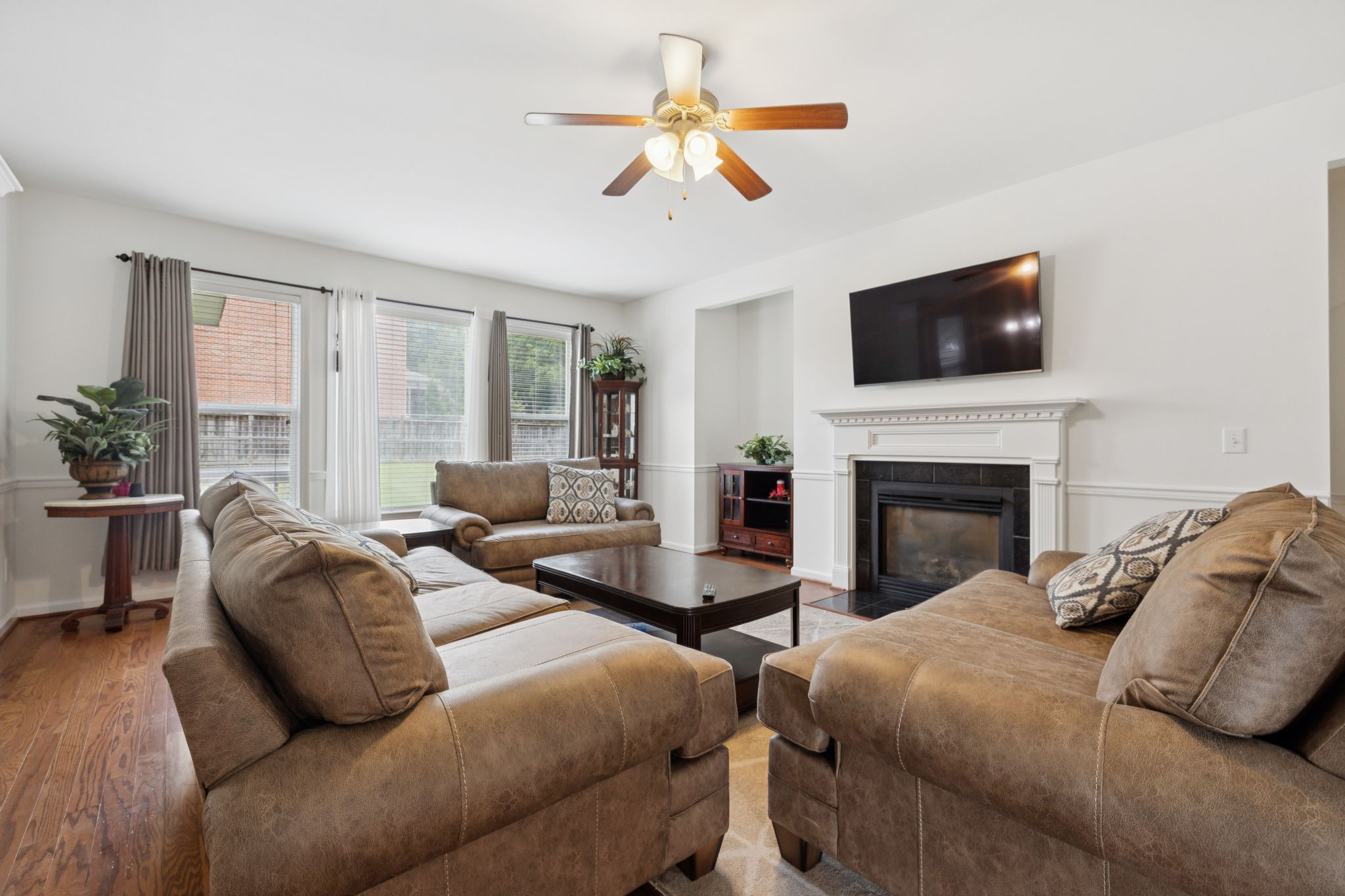 7412 Thornwood Ct