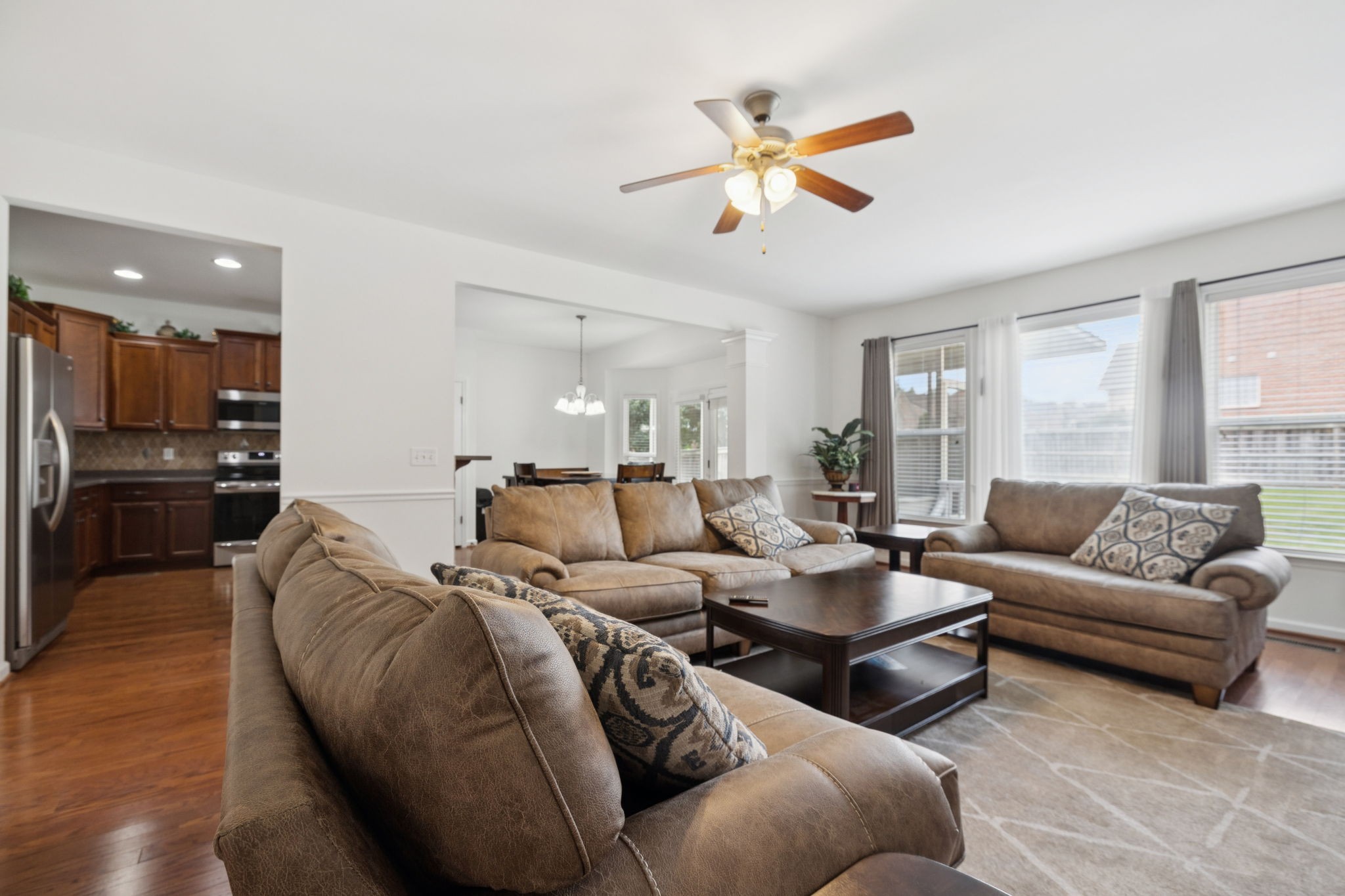 7412 Thornwood Ct
