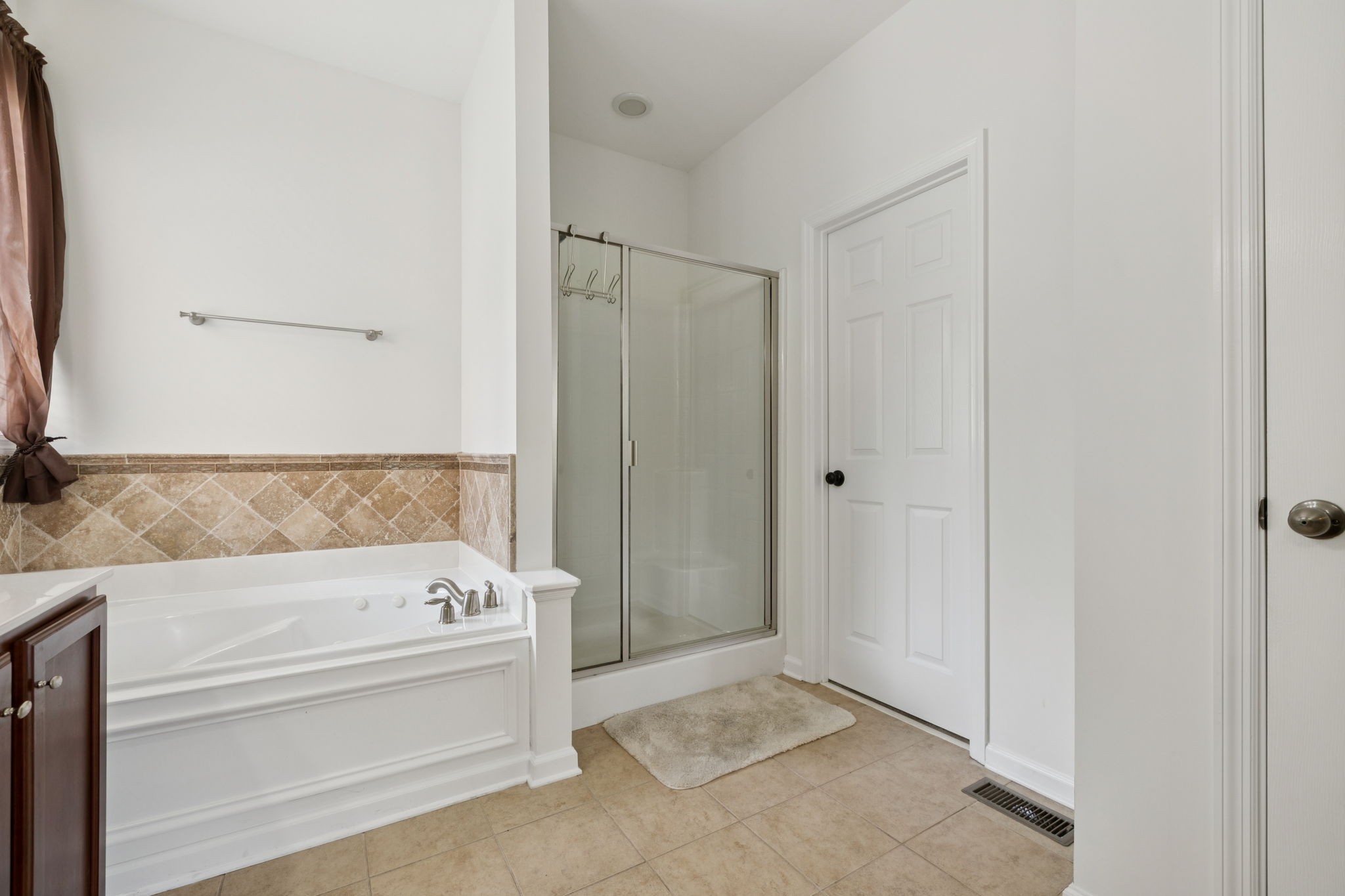 7412 Thornwood Ct