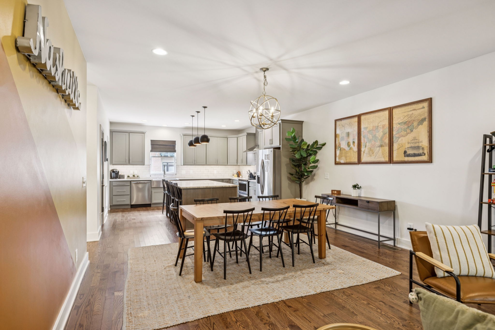 2118 Elliott Ave Unit: 10