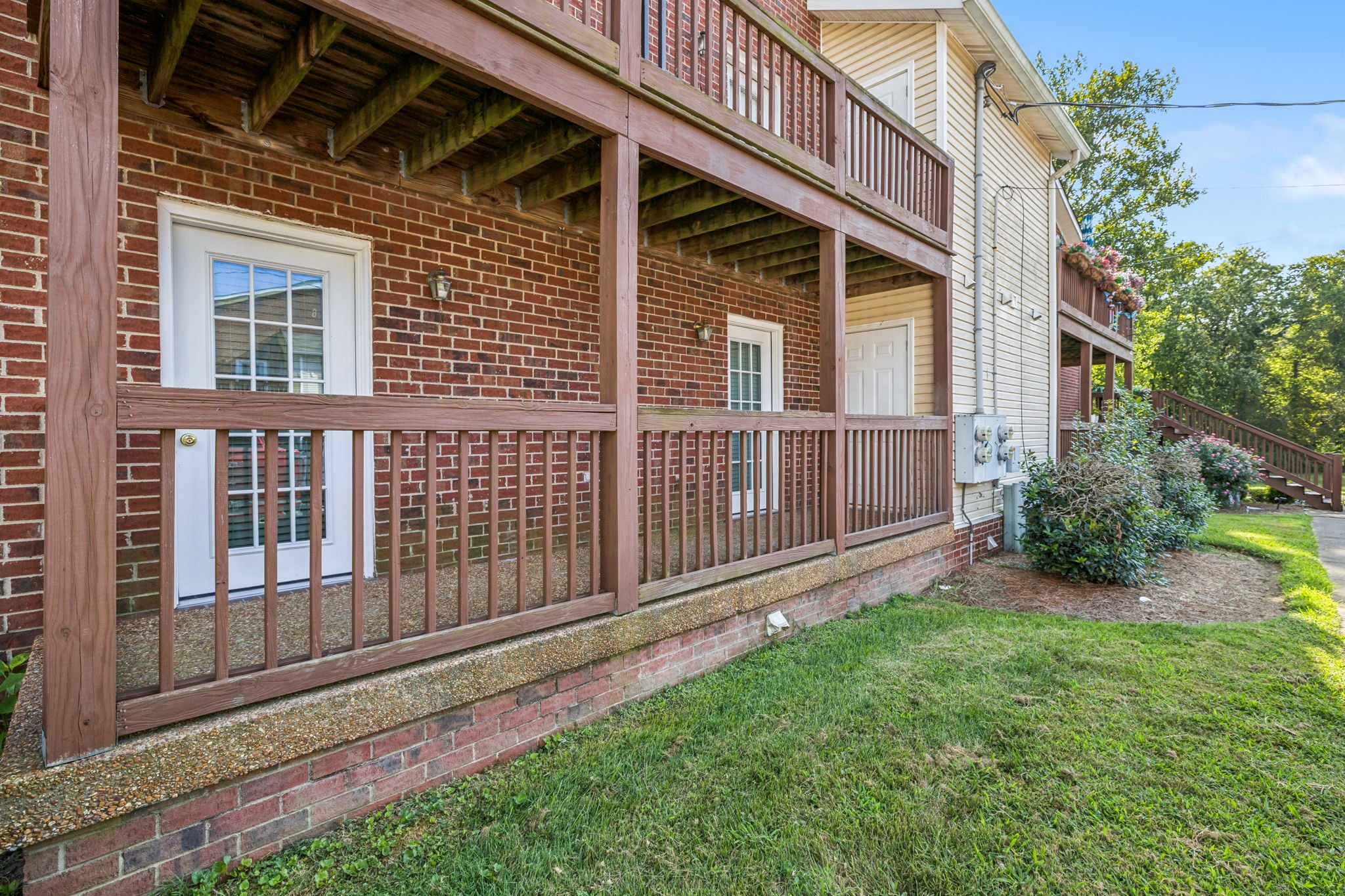 183 Brooke Castle Dr