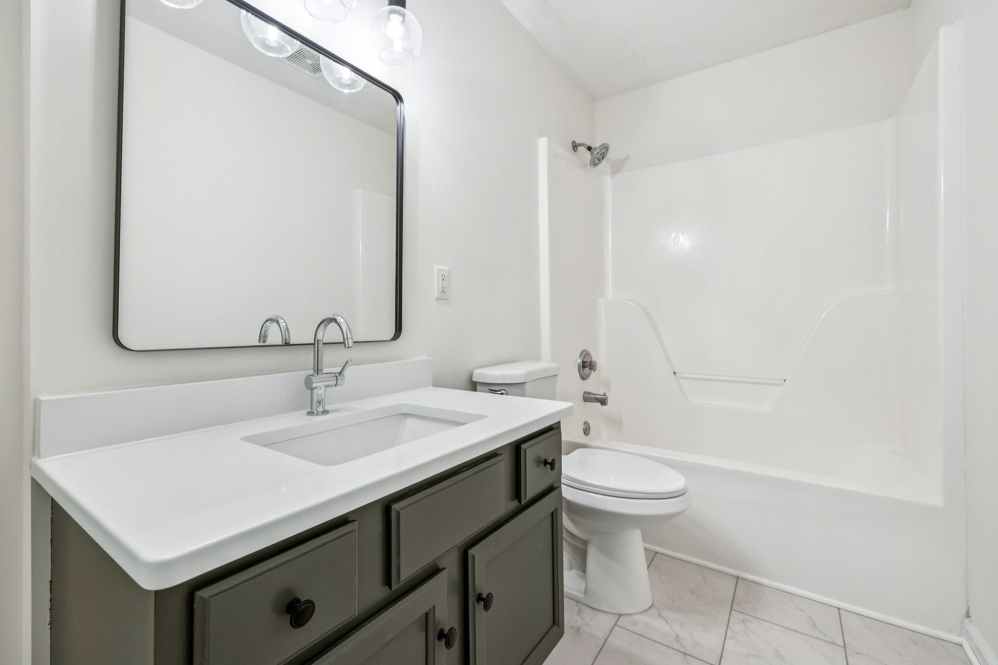 183 Brooke Castle Dr