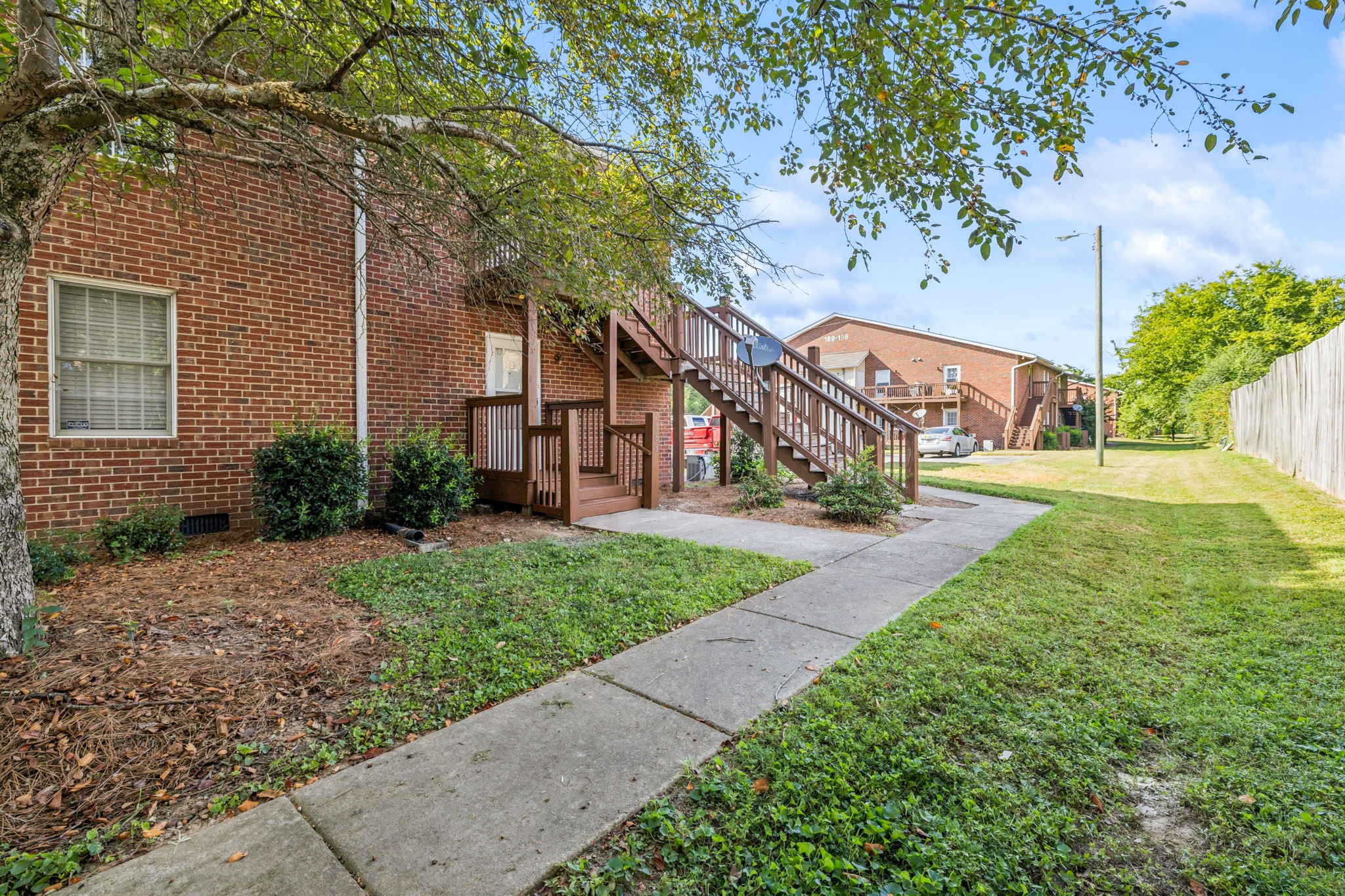 183 Brooke Castle Dr