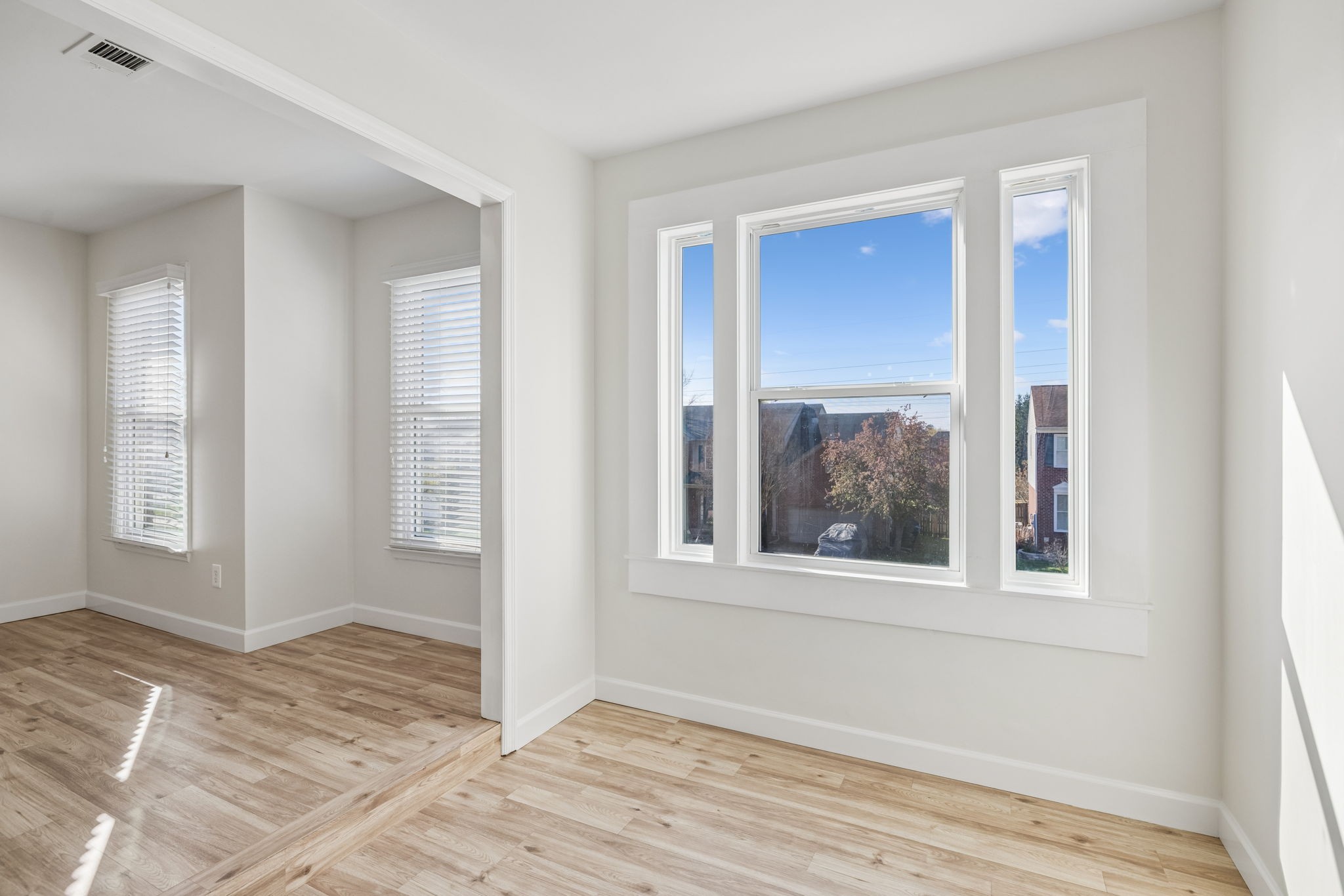 616 Prince Charles Way