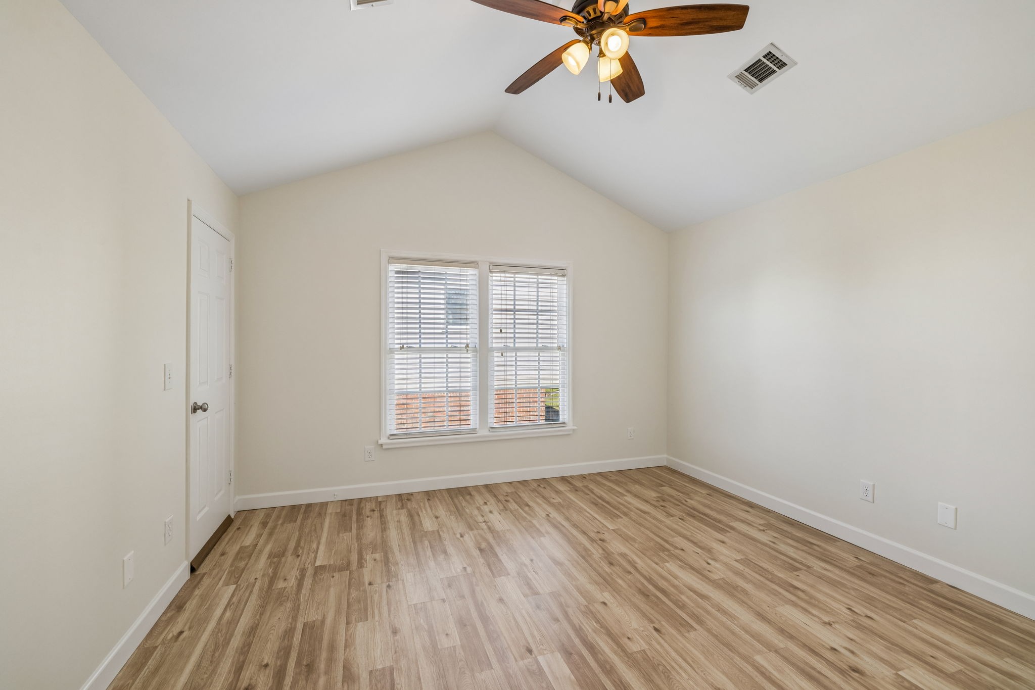 616 Prince Charles Way