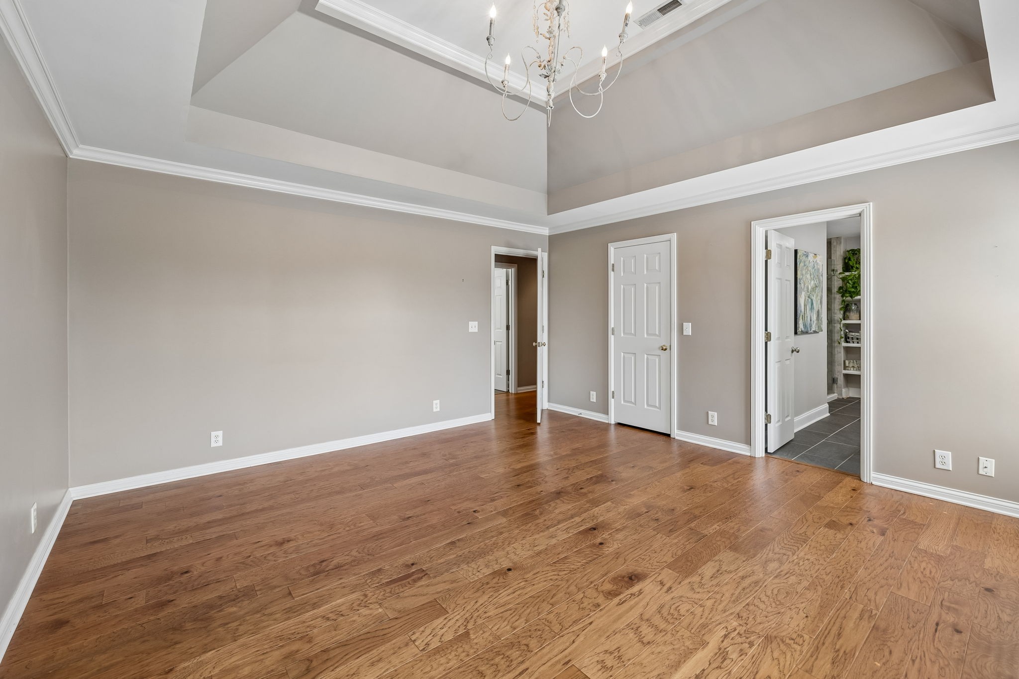 1303 King William Ct