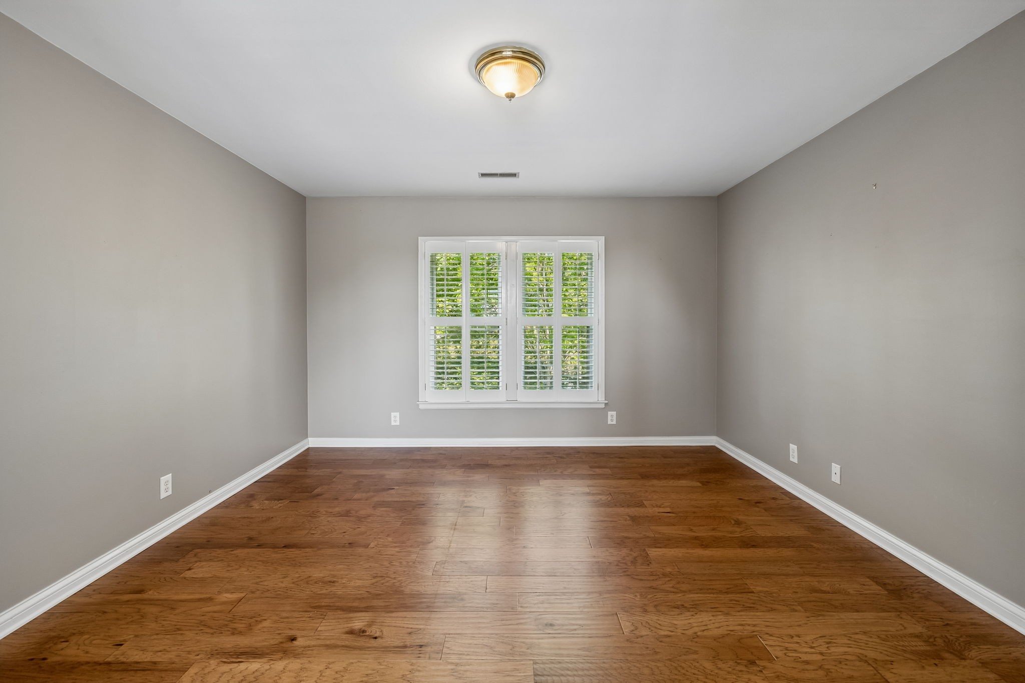 1303 King William Ct