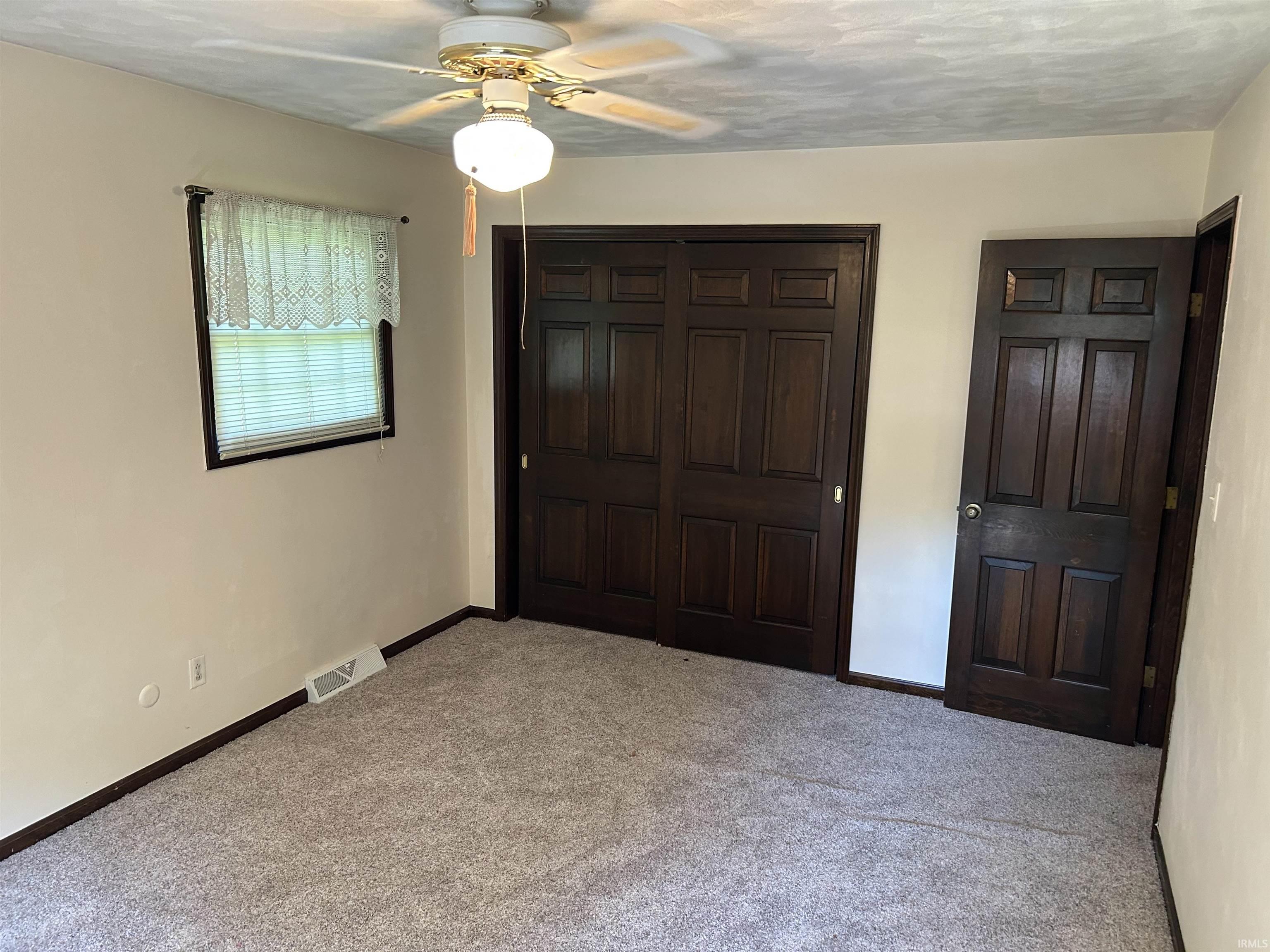 3328 Elm Lane