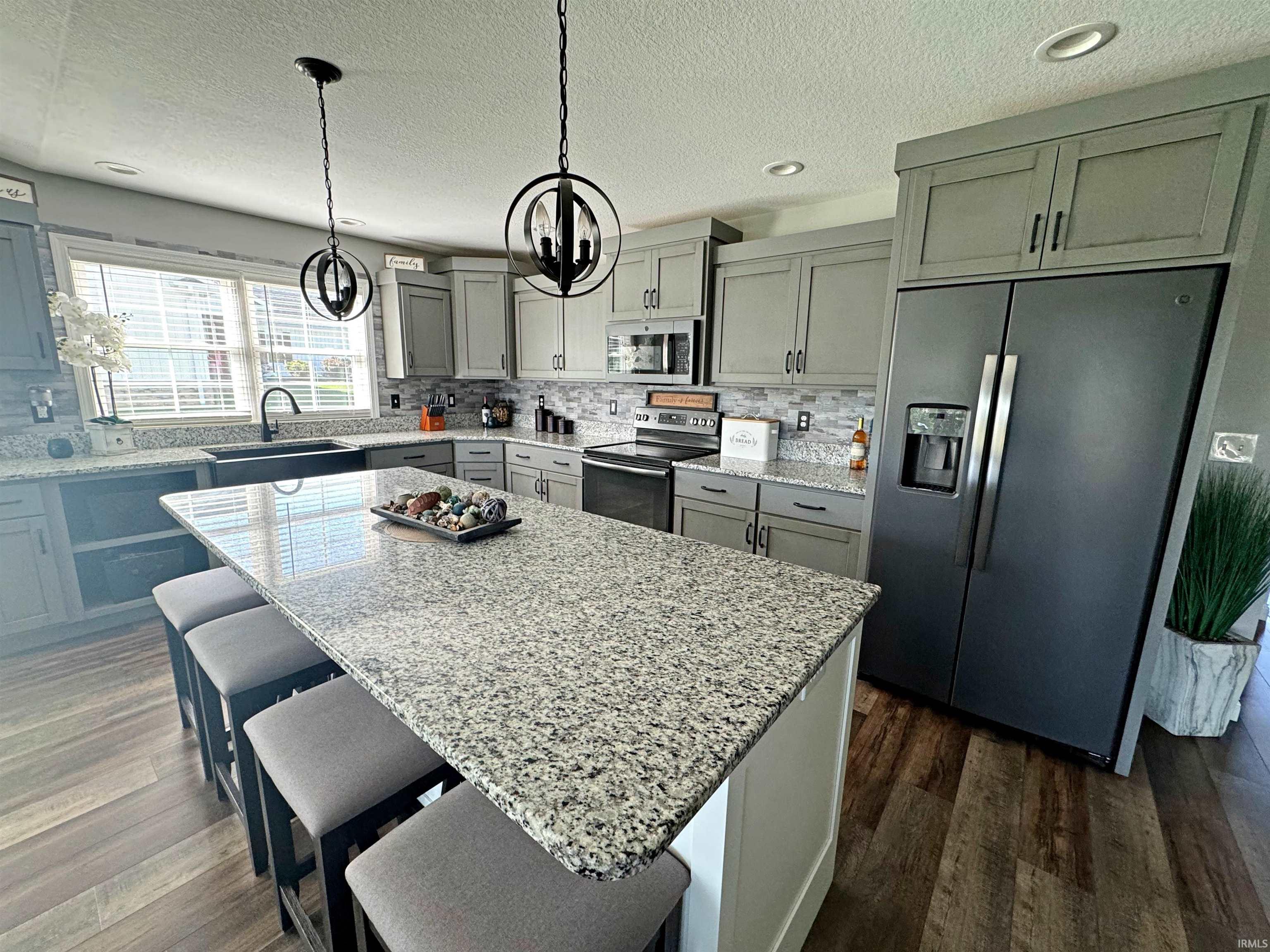 9 Deerfield Lane