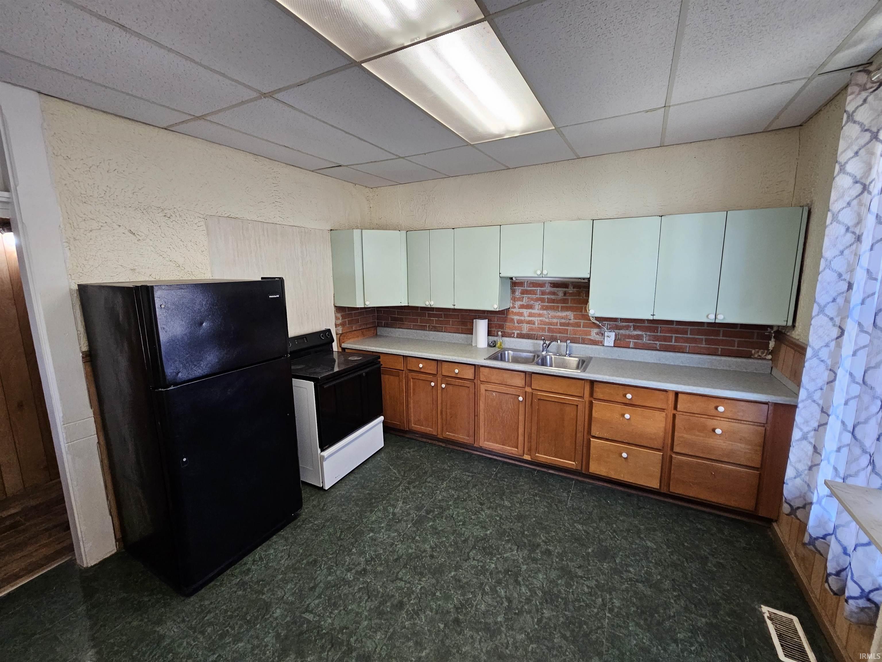 810 N 6th Street