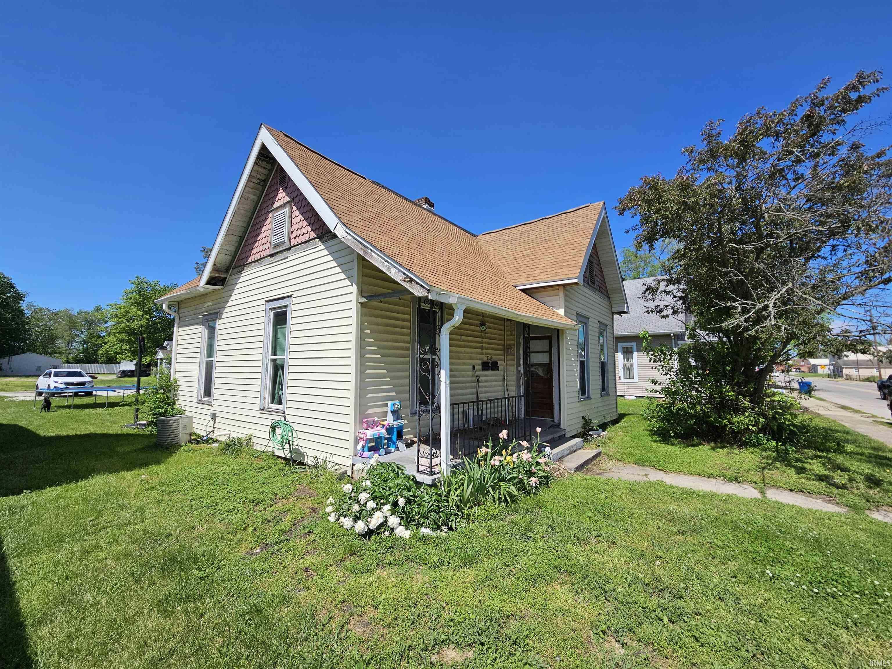 1219 Main Street