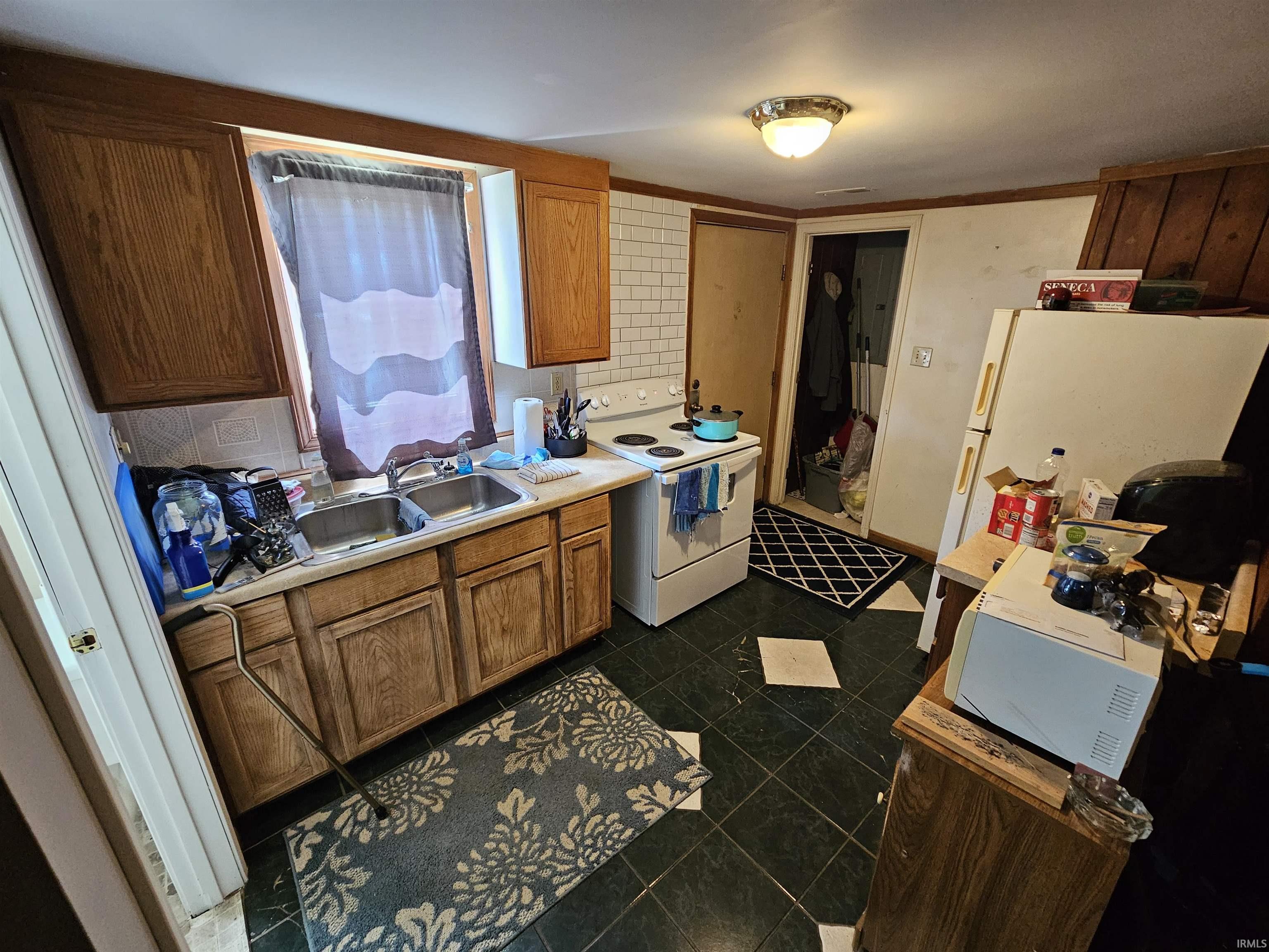 1219 Main Street